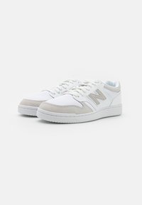 New Balance BB480 UNISEX - Sneakers basse - white/light grey melange