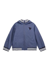 Giacca bomber blu navy con cappuccio, realizzata in materiale sintetico liscio. Presenta polsini e orlo a coste con righe bianche e blu navy a contrasto.
