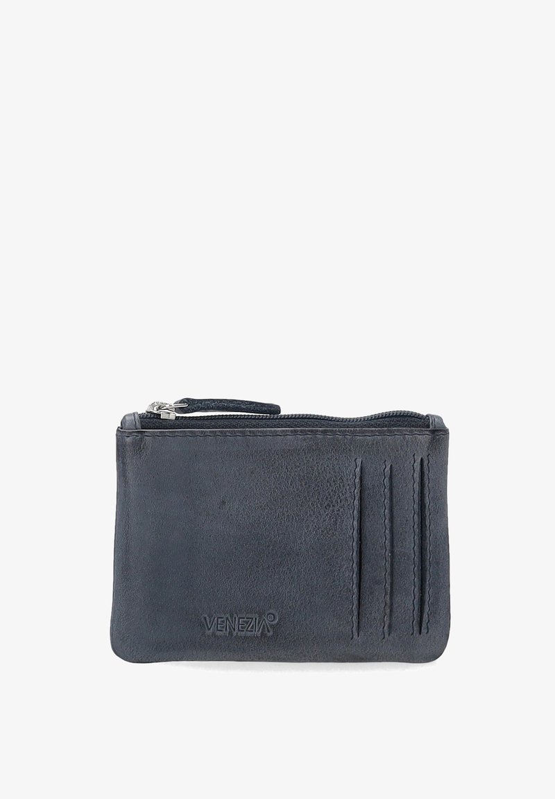 Ciemnoniebieski skórzany portfel z zamkiem błyskawicznym, z teksturowaną powierzchnią i trzema kieszeniami na karty z jednej strony. Logo wytłoczone z przodu.