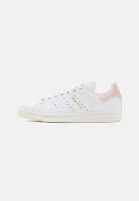 adidas Originals STAN SMITH - Sneakers basse - footwear white/gold metallic/sandy pink