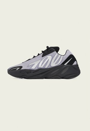 YZY 700 MNVN UNISEX - Sapatilhas - geode