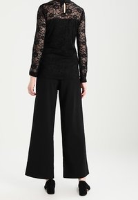 Soyaconcept Bluse - black