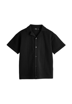 Schwarzes kurzärmeliges Hemd mit Knöpfen, Kragen und vertikalen Nahtdetails, Ansicht von vorne.