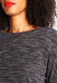 OPUS Langarmshirt - anthracite