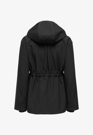 Svart jakke med hette, innsnevret midje og lange ermer. Glatt, matt stoff med minimale sømmer og ingen synlig maskinvare.