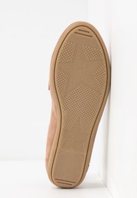 Marco Tozzi Slipper - nude