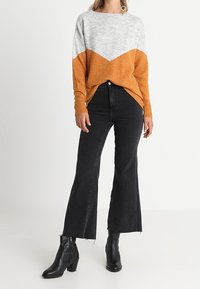 Vero Moda Sweter