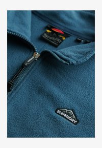 Seleccionado, orion blue