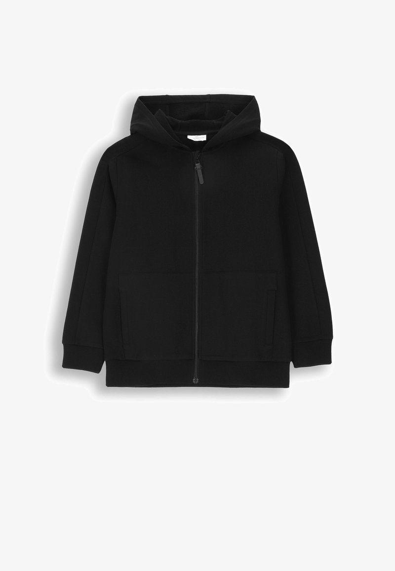 Czarna bluza z kapturem wykonana z miękkiego materiału, z zamkiem błyskawicznym z przodu, kieszeniami bocznymi i kapturem ze sznurkiem. Prosty design z prążkowanymi mankietami i dołem.