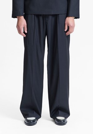 TAILORED BAGGY - Bukse - black