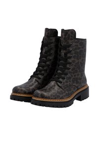 Bottines à imprimé léopard noir en cuir texturé, avec un laçage à l'avant, un col rembourré et une semelle en caoutchouc épaisse.