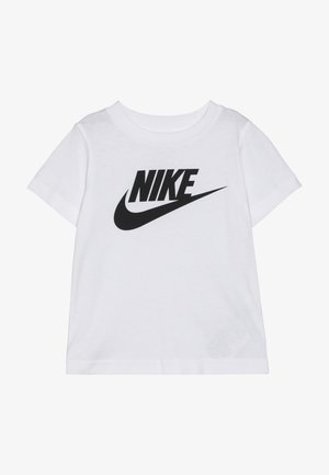 T-shirt bianca in cotone con maniche corte, caratterizzata da un grande logo Nike nero sul petto e scollo rotondo.