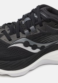 Saucony HURRICANE 24 - Chaussures de running sur route - black/carbon