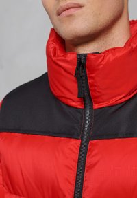Superdry & Co SPORTSTYLE CODE  - Doudoune - high risk red