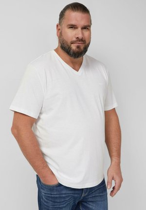 - T-shirt basic