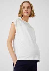 Vero Moda Maternity VMMKAYA O NECK  - Marškinėliai su spaudiniu - snow white