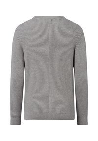 Grau gerippter Pullover mit rundem Halsausschnitt und langen Ärmeln, ausgestattet mit einer strukturierten Oberfläche und einer lockeren Passform. Rückansicht gezeigt.