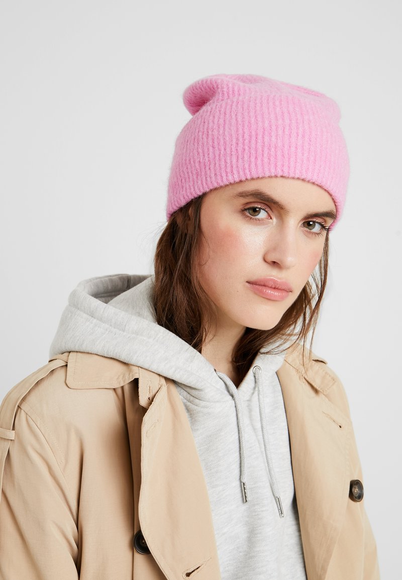 beanie samsoe samsoe