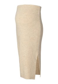 Beige gebreide rok met een ribbeltextuur, middellange ontwerp en een zijsplit voor extra beweging. Eenvoudige tailleband zonder sluitingen.