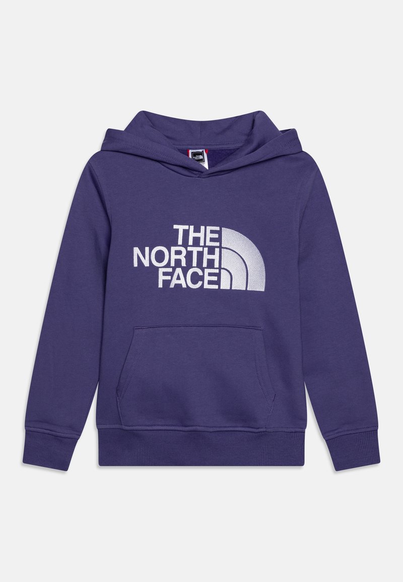 Sudadera con capucha morada y un bolsillo frontal, que presenta un gran logotipo blanco de "THE NORTH FACE" en el pecho, fabricada con material suave.