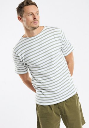 MANCHES COURTES - RUSTIQUE - T-shirt imprimé - blanc shadow