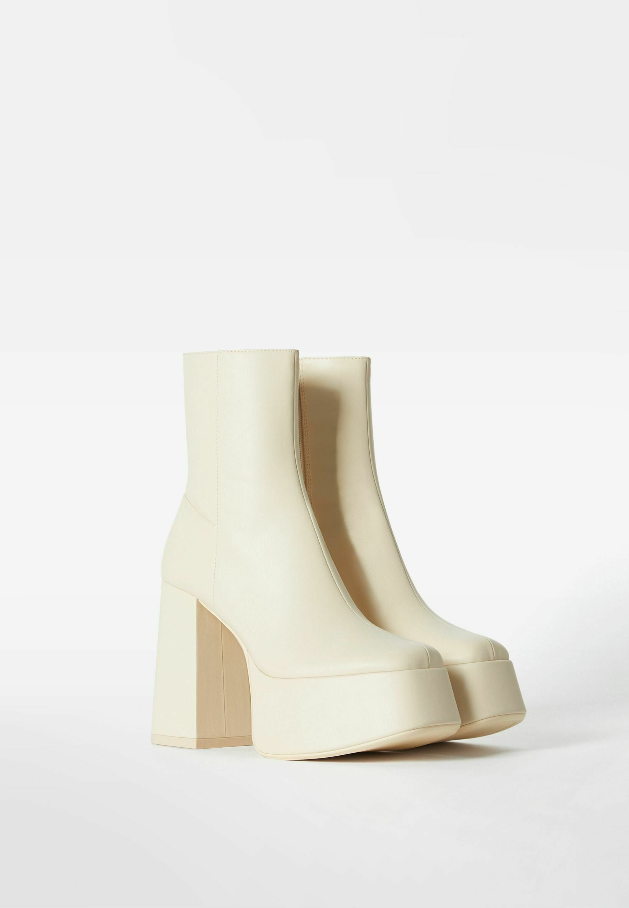 Bershka XL PLATFORM - Enkellaarsjes met hoge hak - off white/crème - Zalando .nl