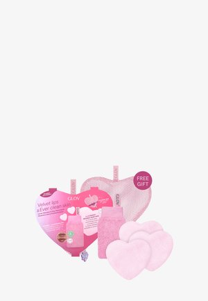 GLOV® VELVET LIPS & EVER CLEAR SKIN SET - Huidverzorgingsset - pink