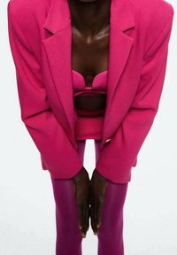 Mango Krátký kabát - pink