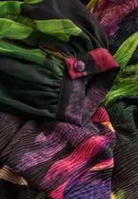 Next KEW COLLECTION LONG SLEEVE - Maxi šaty - black floral print