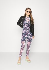 ONLY Petite ONLISA - Camisola de manga comprida - night sky