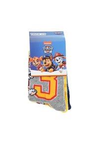 Pacchetto di calzini Paw Patrol con tre paia. Presenta design colorati, inclusi personaggi, numeri e dettagli in grigio, giallo e blu navy.