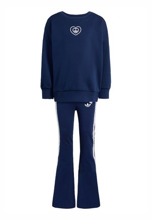 DISNEY CREW FLARED SET - Sweatshirt - night indigo