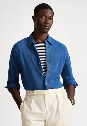 INDIGO FEATHERWEIGHT SHIRT - Košeľa - medium indigo