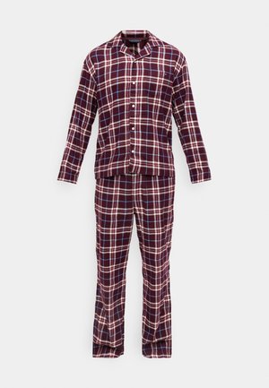 Rutet pyjamasæt i burgunder med lange ærmer, knaplukning foran og matchende bukser. Stoffet har en blød tekstur med blå og hvide accenter.