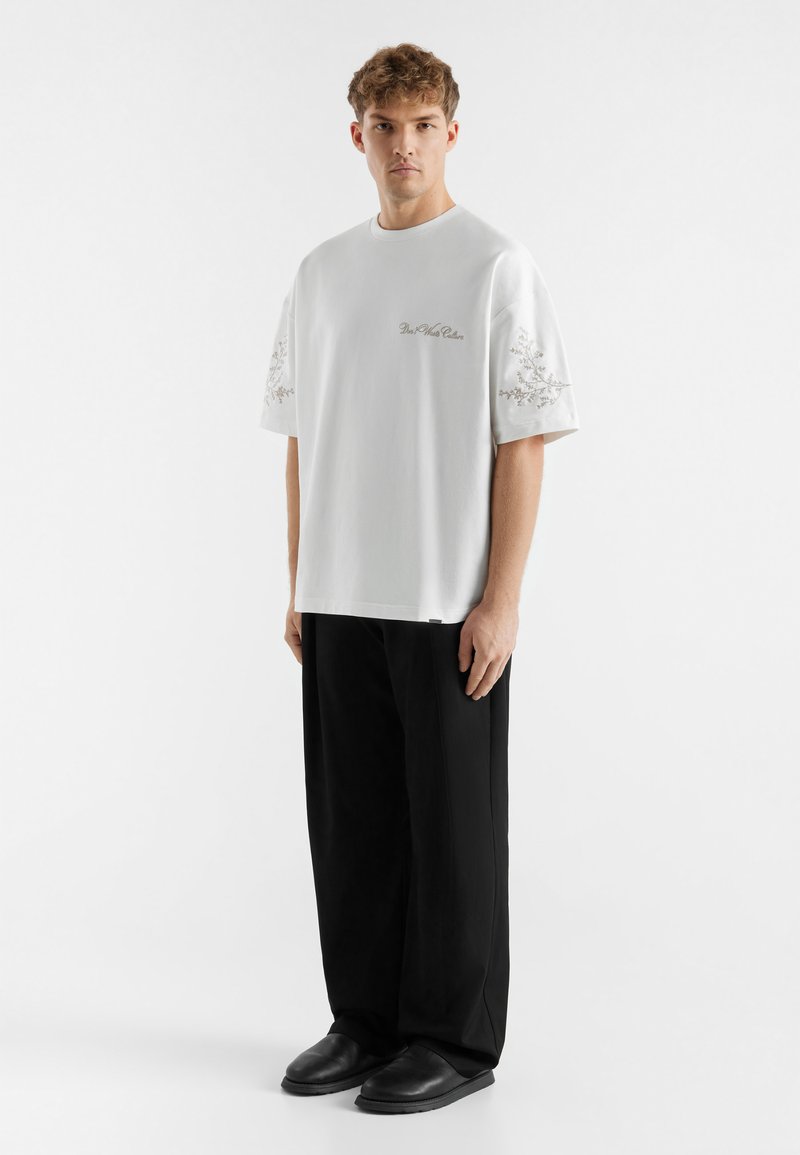 Don't Waste Culture CAELARA UNISEX - Triko s potiskem - off white