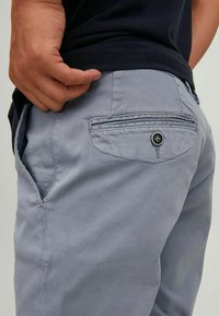 Jack & Jones MARCO FRED AMA - Chino - ultimate grey