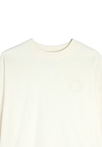 Thumbnail Image 6