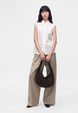 AGL, SOFTY BAG - Τσάντα χειρός - dark brown