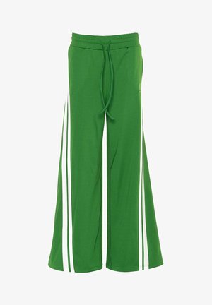 Zielone, szerokie jogger pants wykonane z miękkiego materiału, z elastycznym paskiem w talii i białymi paskami po bokach dla dodatkowego akcentu.