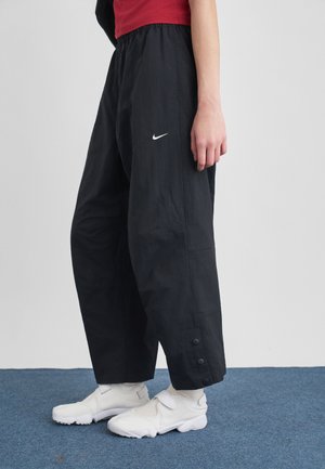 TREND PANT - Pantalon de survêtement - black/sail