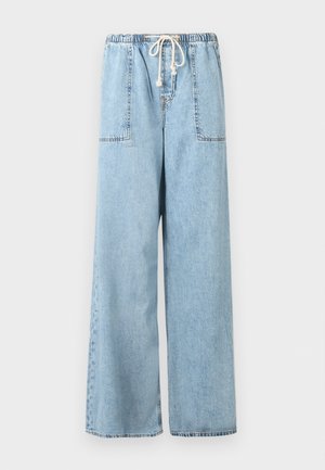 GAP, SUPERLIGHT WIDE LEG TANAKA - Široké nohavice - light wash