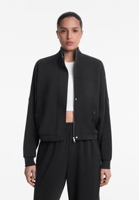 OYSHO - SOFT-TOUCH - Leichte Jacke - black Thumbnail-Bild 1