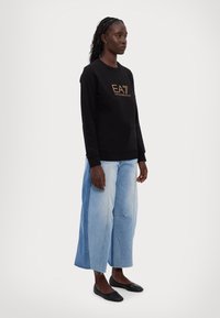 EA7 Emporio Armani FELPA - Sweatshirt - black