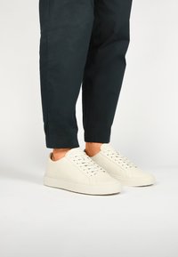 Blackstone CRAG FINN - Sneakers laag - delicate stone