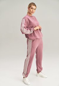 Figl - Dres