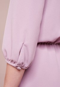 Emporio Armani Vardagsklänning - purple