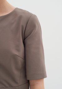 InWear ZELLA  - Pouzdrové šaty - sandy grey