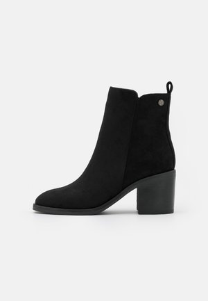 Lage laarzen - black