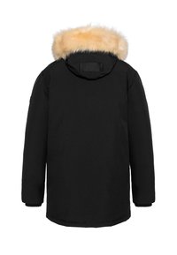 Zwarte parka met lange mouwen, voorzien van een capuchon gevoerd met lichtbruine bont. Gladde buitenstof, tot halverwege de dij, zonder zichtbare hardware.