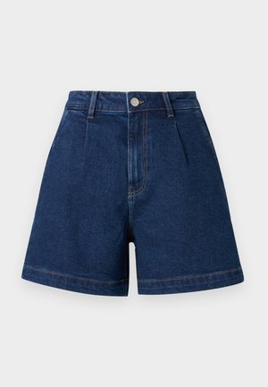 Ψηλόμεσα σκούρα μπλε τζιν σορτς με πιέτες μπροστά, κλείσιμο με κουμπί, θηλιές για ζώνη και φαρδιές ραφές.